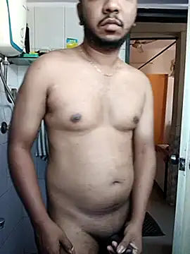 Snapshot of Mmm992170 chatting on 02/18/25, 07:54 Mmm992170 online show from 02/18/25, 07:54