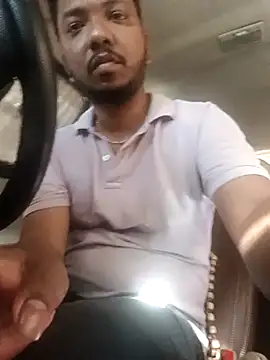 Snapshot of Mmm992170 chatting on 02/19/25, 10:56 Mmm992170 online show from 02/19/25, 10:56