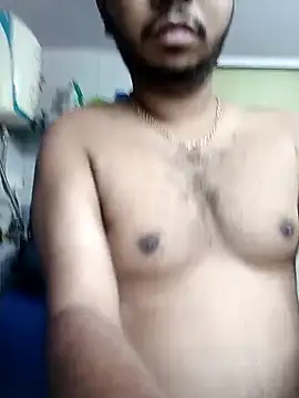 Snapshot of Mmm992170 chatting on 11/07/25, 06:02 Mmm992170 online show from 11/07/25, 06:02