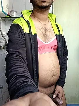 Mmm992170 online show from 11/25/25, 06:24