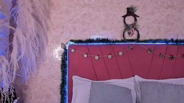 LorenaStevens online show from 12/29/24, 06:27