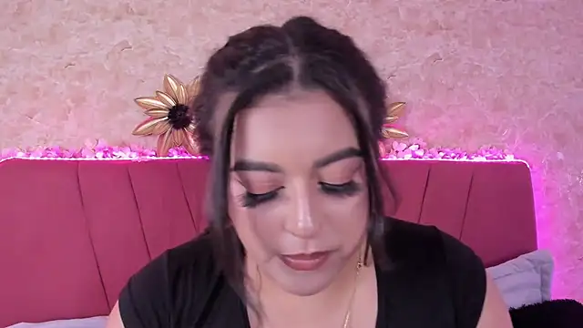 LorenaStevens online show from 01/22/25, 09:02