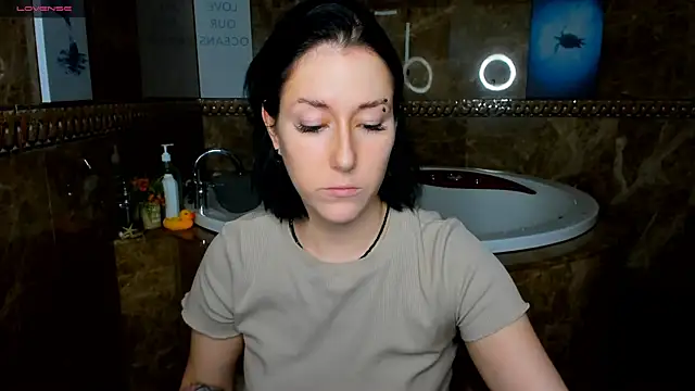 adell berry online show from 03/20/25, 01:57