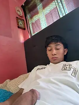 PuffingRinger online show from 03/25/26, 07:53