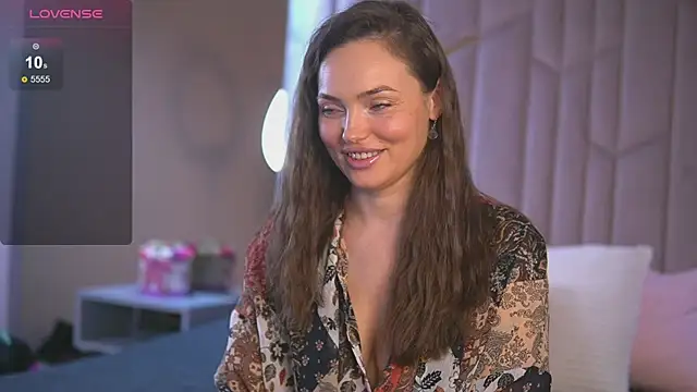 EmilyJuarez online show from 02/13/25, 09:41