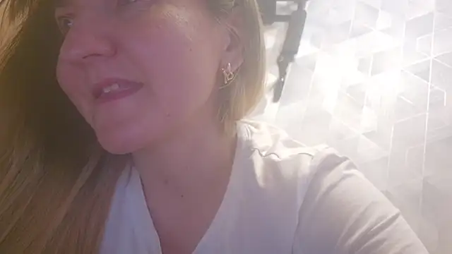 EstrellaWalters online show from 04/26/26, 03:21