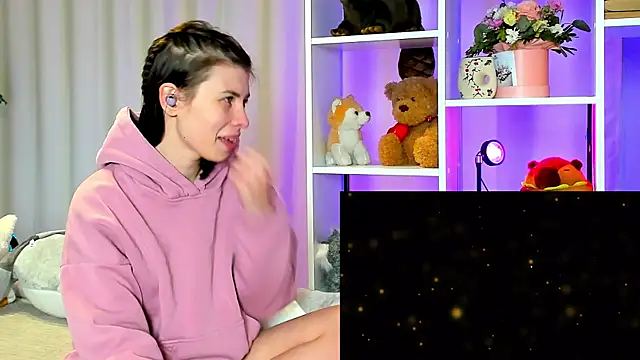 callmetori online show from 12/04/24, 03:21