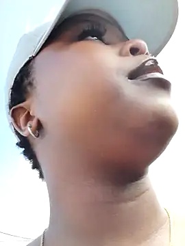 Dark Berry 26 online show from 02/08/25, 07:26