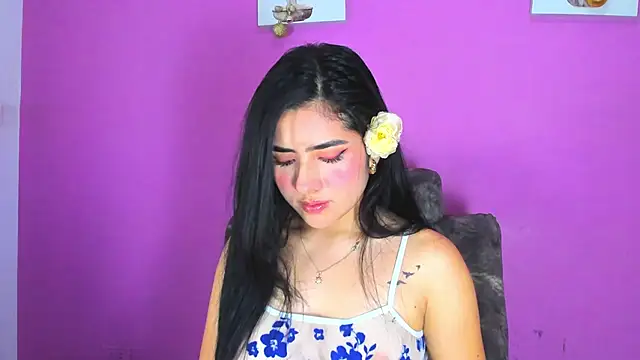 adara johnson   online show from 02/20/25, 11:42