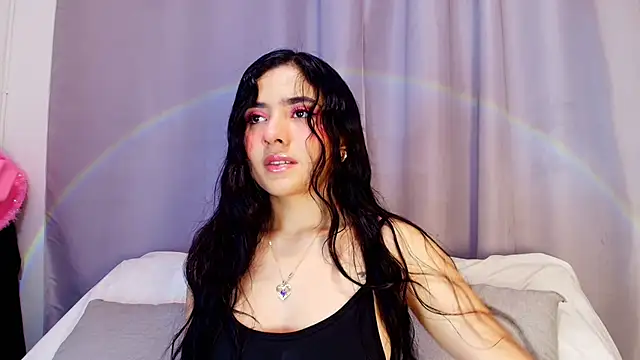 adara johnson   online show from 10/23/25, 11:42