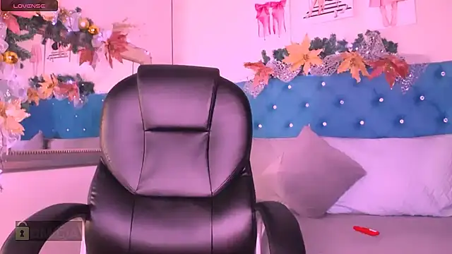 Snapshot of ASHLIE_DIXON1 chatting on 12/07/24, 02:57 ASHLIE DIXON1 online show from 12/07/24, 02:57