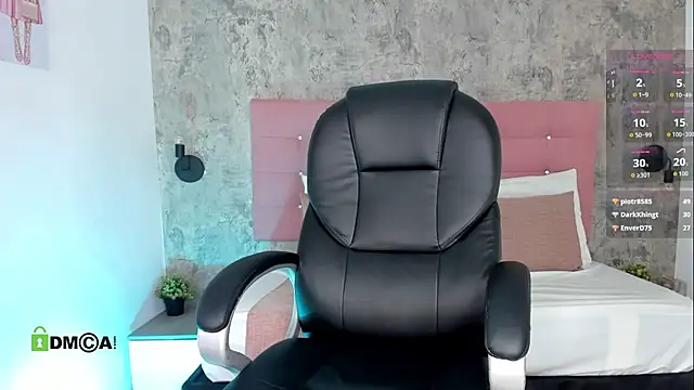 Snapshot of ASHLIE_DIXON1 chatting on 09/28/25, 08:25 ASHLIE DIXON1 online show from 09/28/25, 08:25