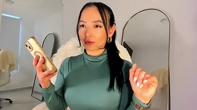 alexa tobar online show from 07/10/26, 08:22