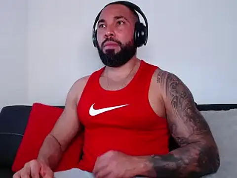 roman muscle online show from 12/03/24, 09:34