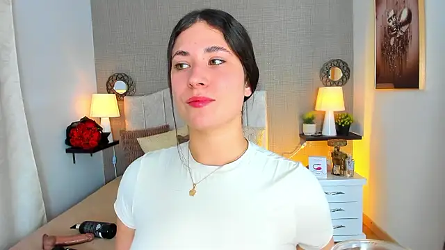 ValeryLovee online show from 02/02/26, 01:04