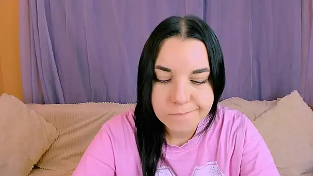 Kate Ree online show from 12/15/25, 05:55