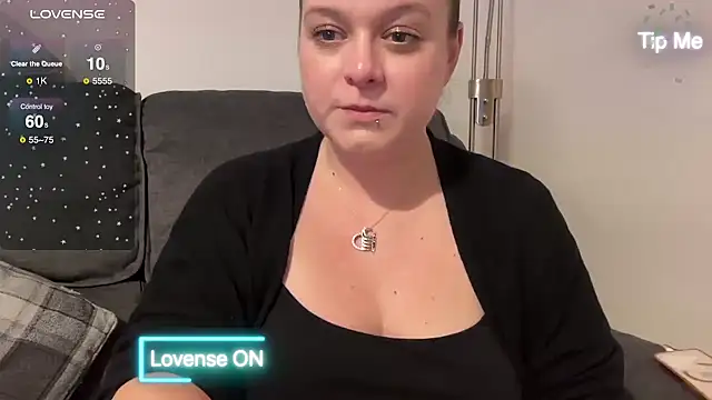 NaughtyWifeUK online show from 12/04/24, 10:19