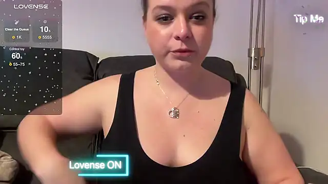 NaughtyWifeUK online show from 12/07/24, 01:47