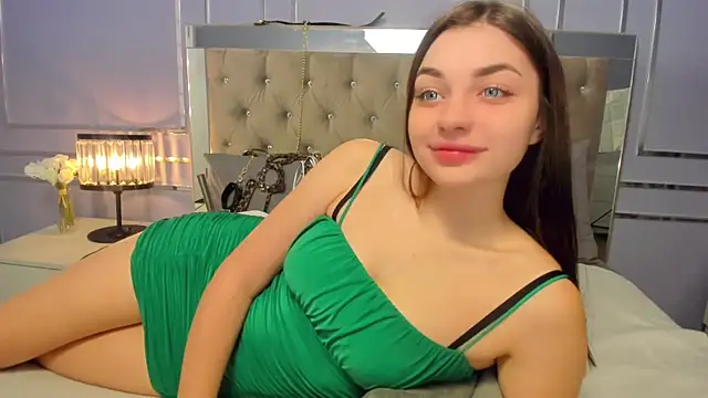 AngelinaWett online show from 02/06/25, 06:40