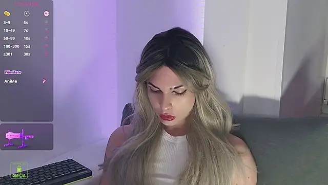 GiselleParton online show from 03/01/25, 02:13