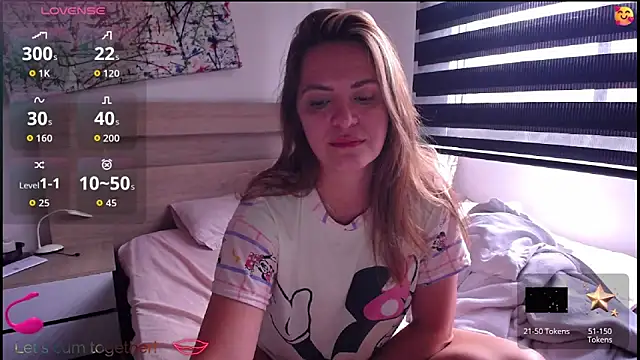 ParisW online show from 12/16/25, 12:32