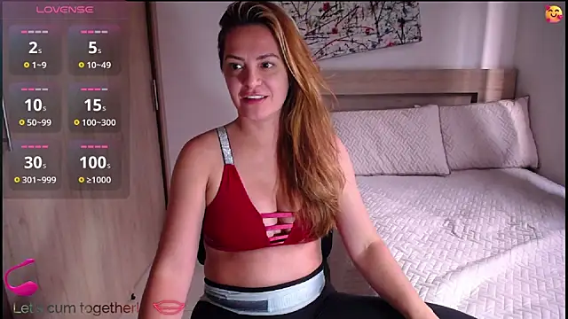 ParisW online show from 12/22/25, 09:45