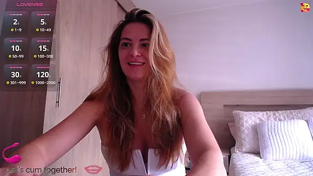 ParisW online show from 04/11/26, 04:44