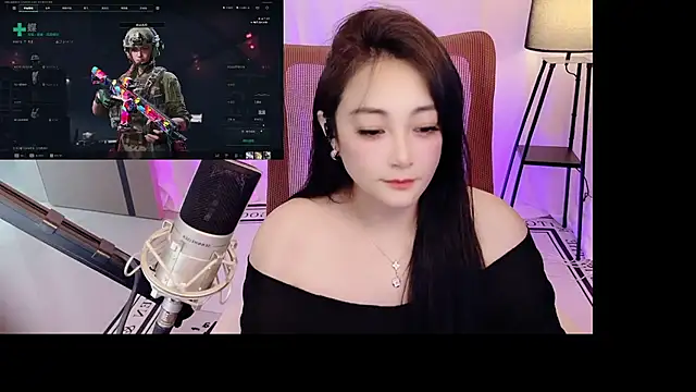 Snapshot of Daisy-77 chatting on 07/12/26, 01:24 Daisy-77 online show from 07/12/26, 01:24