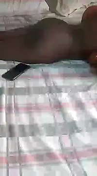 Snapshot of African_Masked_Couple chatting on 01/04/25, 05:37 African Masked Couple online show from 01/04/25, 05:37