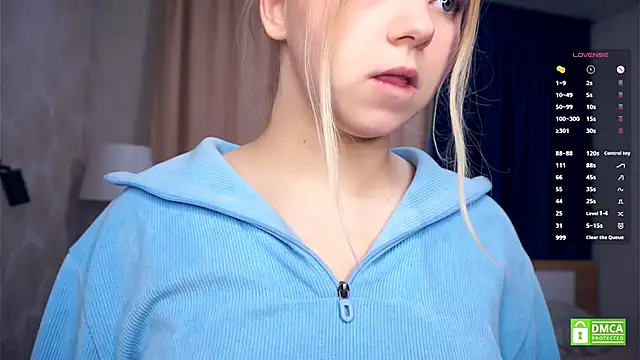 ZaraCreedon online show from 11/21/25, 05:06