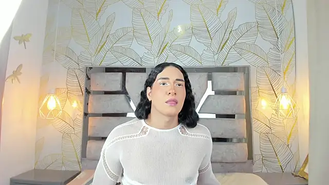 Alison Chan  online show from 04/18/26, 08:42