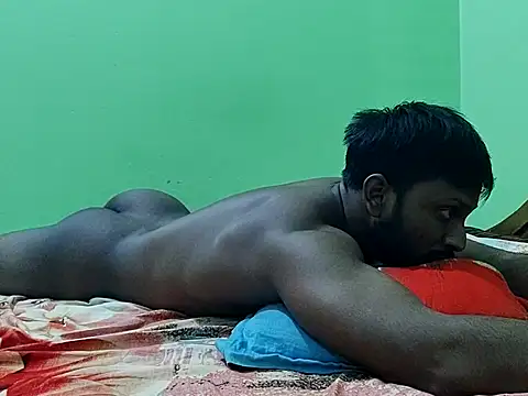 HunkyAriyan online show from 09/14/25, 03:44