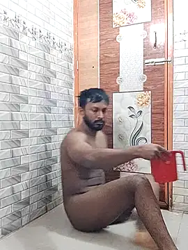 HunkyAriyan online show from 09/17/25, 07:21