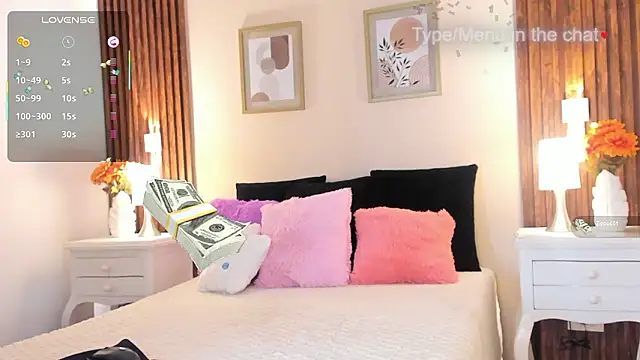 EllieRussell  online show from 01/31/26, 08:07