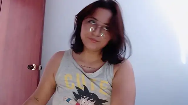 Aria smith01 online show from 09/10/25, 01:11