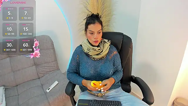 Ada Monroe10 online show from 09/09/25, 01:10