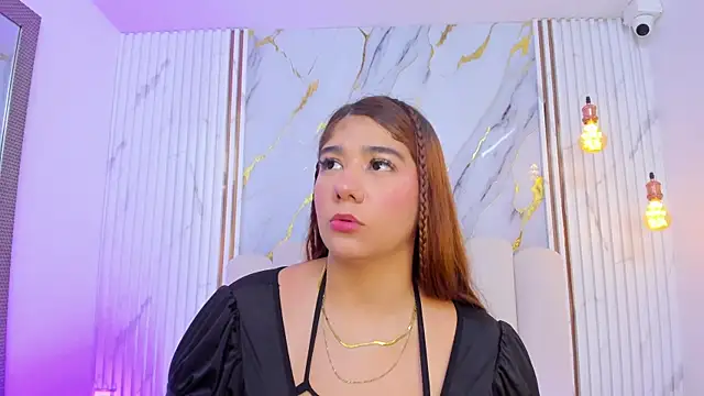 tifanyhills  online show from 04/14/26, 08:04