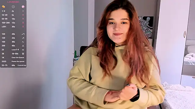 Snapshot of July_Slowdive chatting on 12/14/24, 10:56 July Slowdive online show from 12/14/24, 10:56