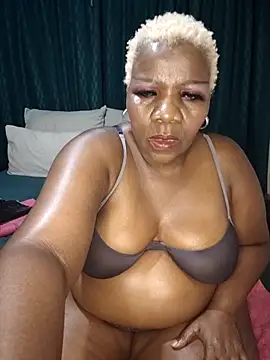 dirasweetlipsxx online show from 12/16/25, 10:15