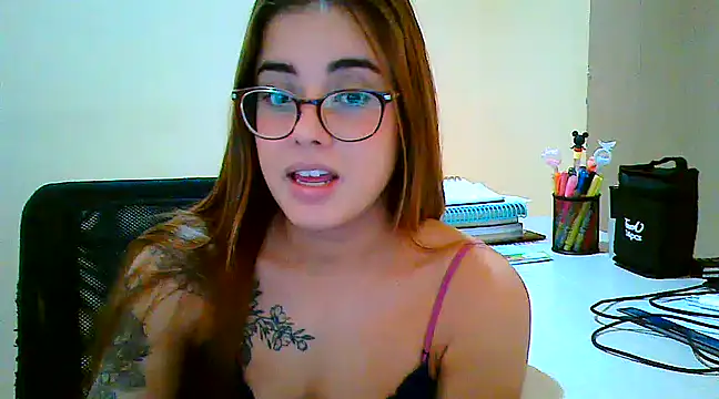 maliamiller online show from 03/19/25, 09:06