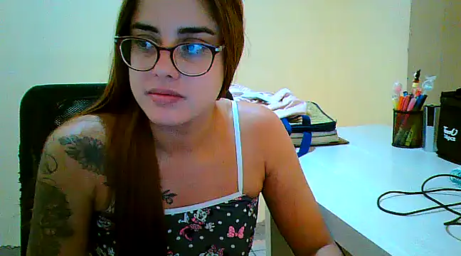 maliamiller online show from 03/21/25, 02:18