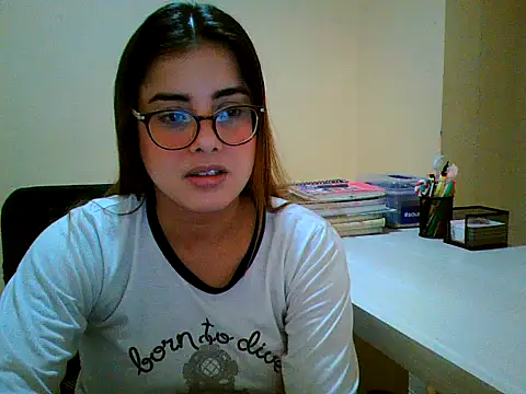 maliamiller online show from 09/27/25, 03:06