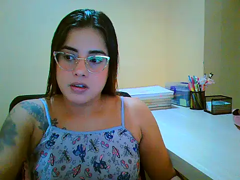 maliamiller online show from 12/21/25, 11:12