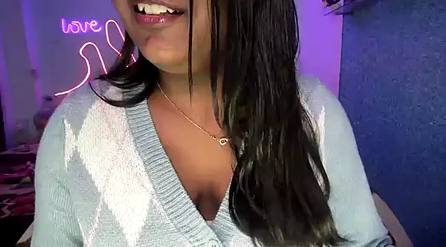 expression queen online show from 12/22/24, 05:34