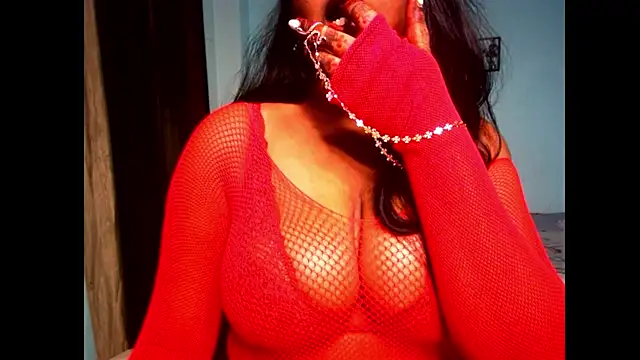 expression queen online show from 02/18/26, 03:19