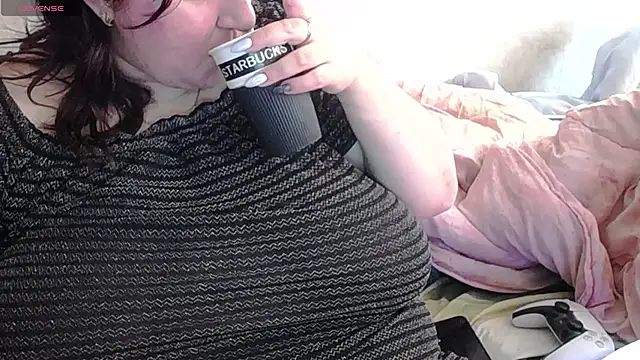 lisa Black00 online show from 10/29/25, 08:27