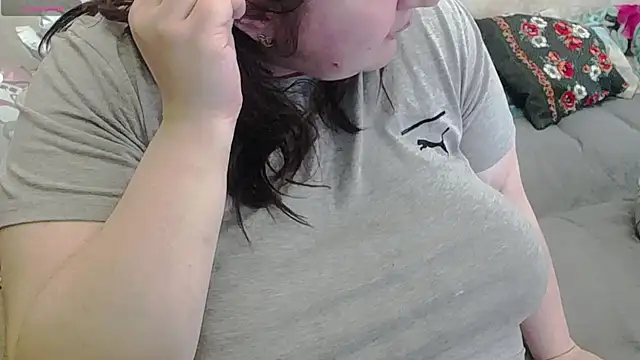 lisa Black00 online show from 04/06/26, 06:25