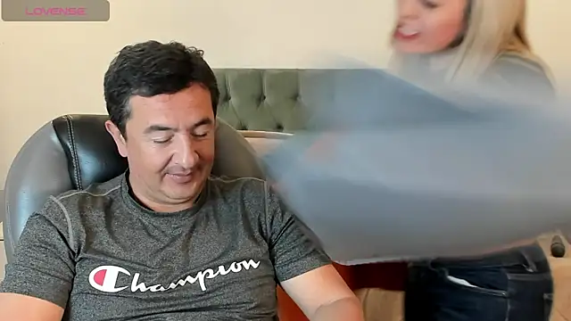 Sam and molly  online show from 01/30/25, 07:15