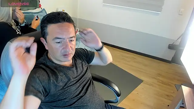 Sam and molly  online show from 02/14/25, 07:44