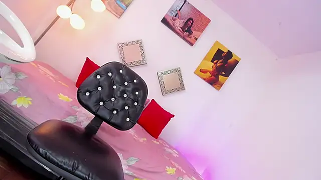 kattadoll online show from 01/28/25, 04:52